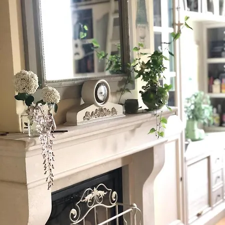 La Casa Vecchia Bed & Breakfast